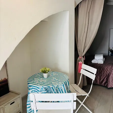 Nali Гостевой дом Полиньяно-а-Маре