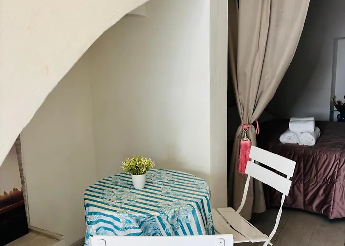 Nali Гостевой дом Полиньяно-а-Маре